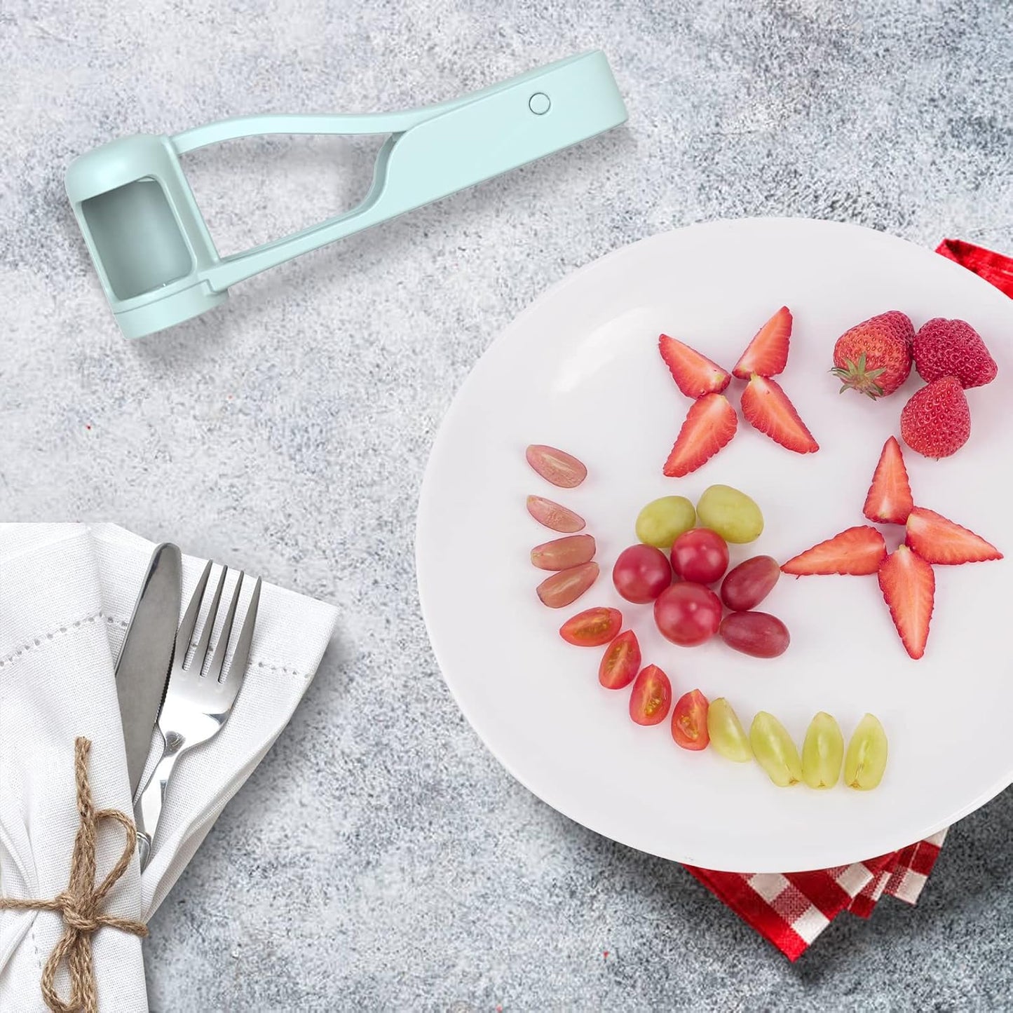 LBMLBM Grape Cutter - Safe & Easy One-Handed Fruit Slicing