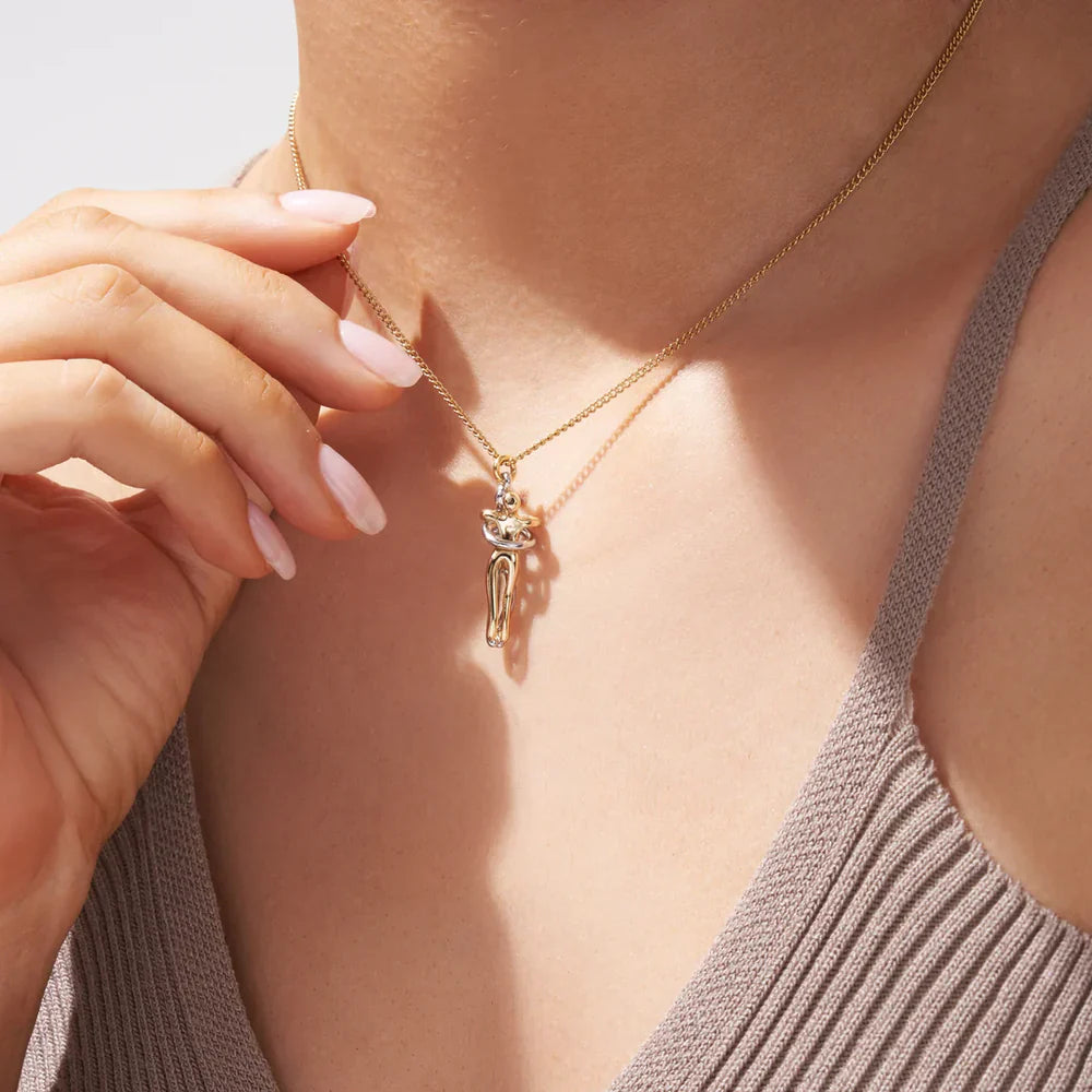Eternal Hug Necklace ✨ 2025’s Most Romantic Gift ❤️